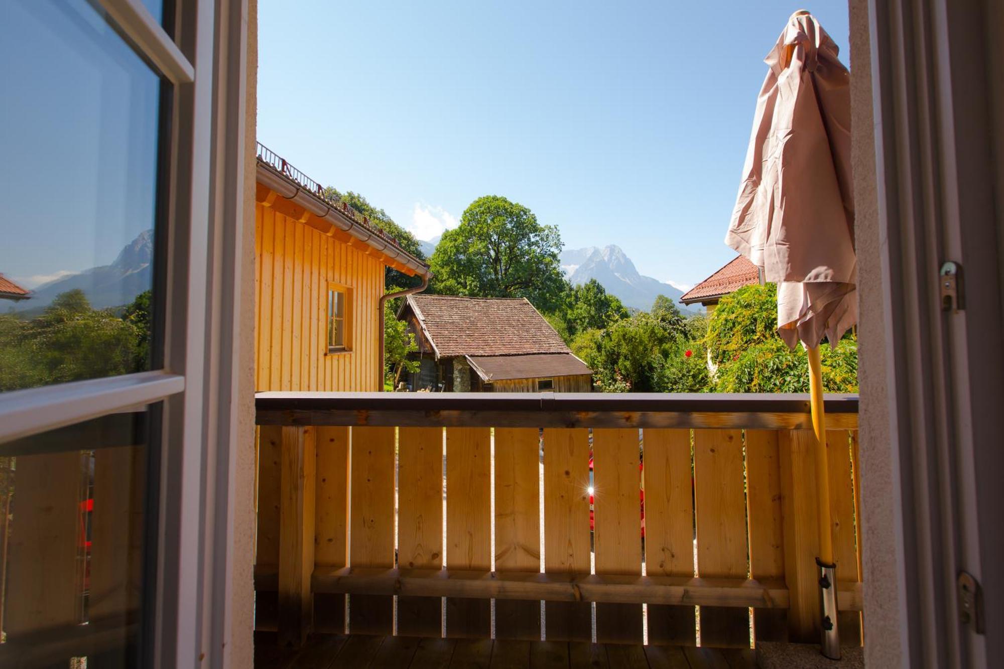 Bio Ferienwohnungen Im Lieblingsort 1868 Garmisch-Partenkirchen Bagian luar foto